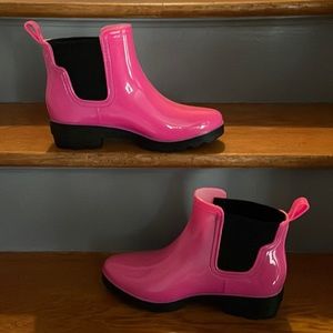 Seven7 Dover Waterproof Chelsea Rainboots